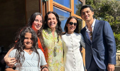 Filha de Carolina Ferraz se casa com empresário em Malibu, nos Estados Unidos