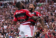 Flamengo vence o Vasco com gol de Gerson em estreia de Tite no Maracanã