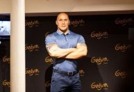 The Rock pede para museu de cera “atualizar” sua cor de pele em estátua
