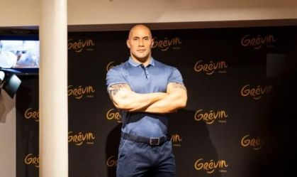The Rock pede para museu de cera “atualizar” sua cor de pele em estátua