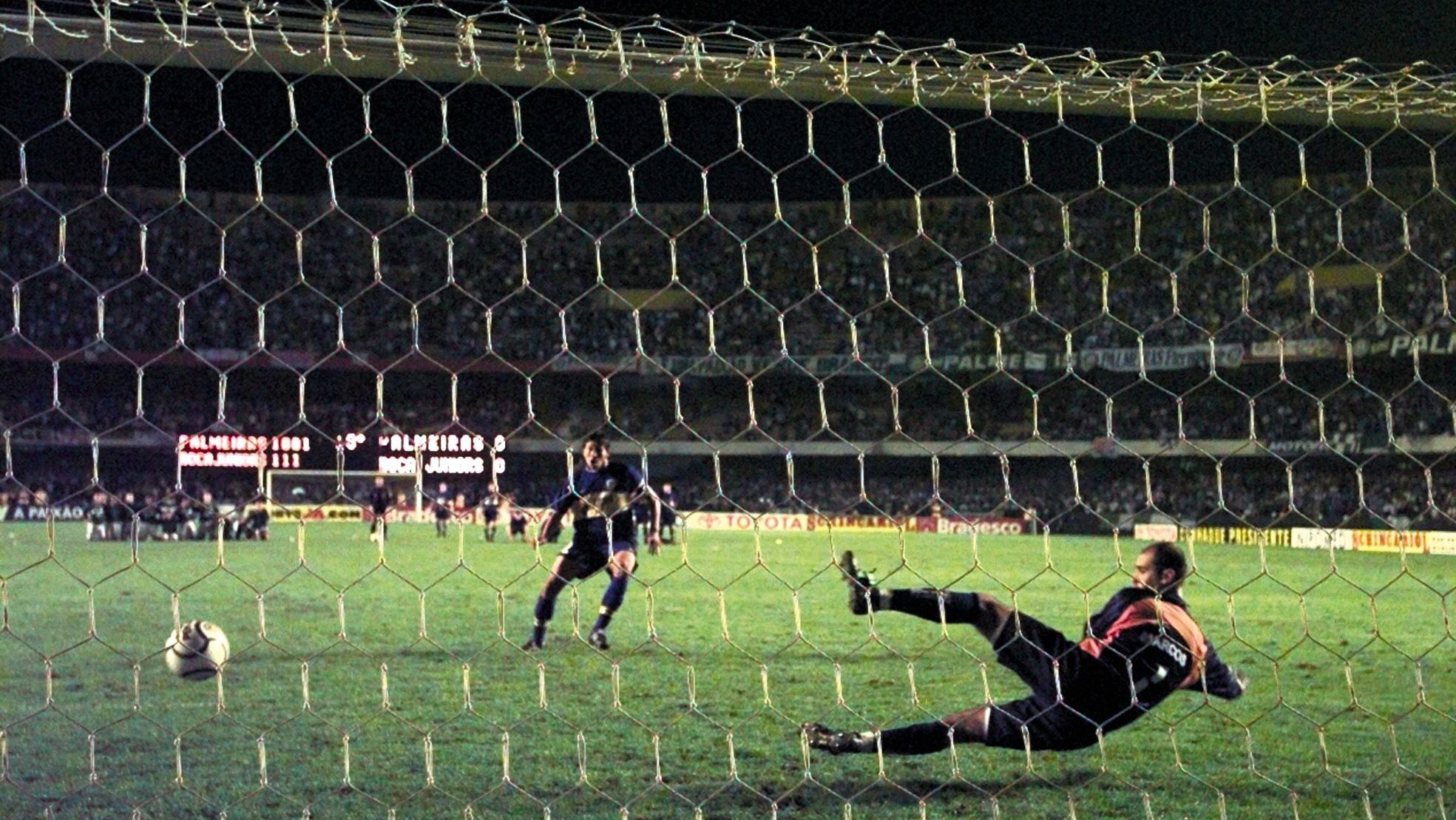 Boca se sagrou campeão da Libertadores de 2000 no Morumbi, contra o Palmeiras