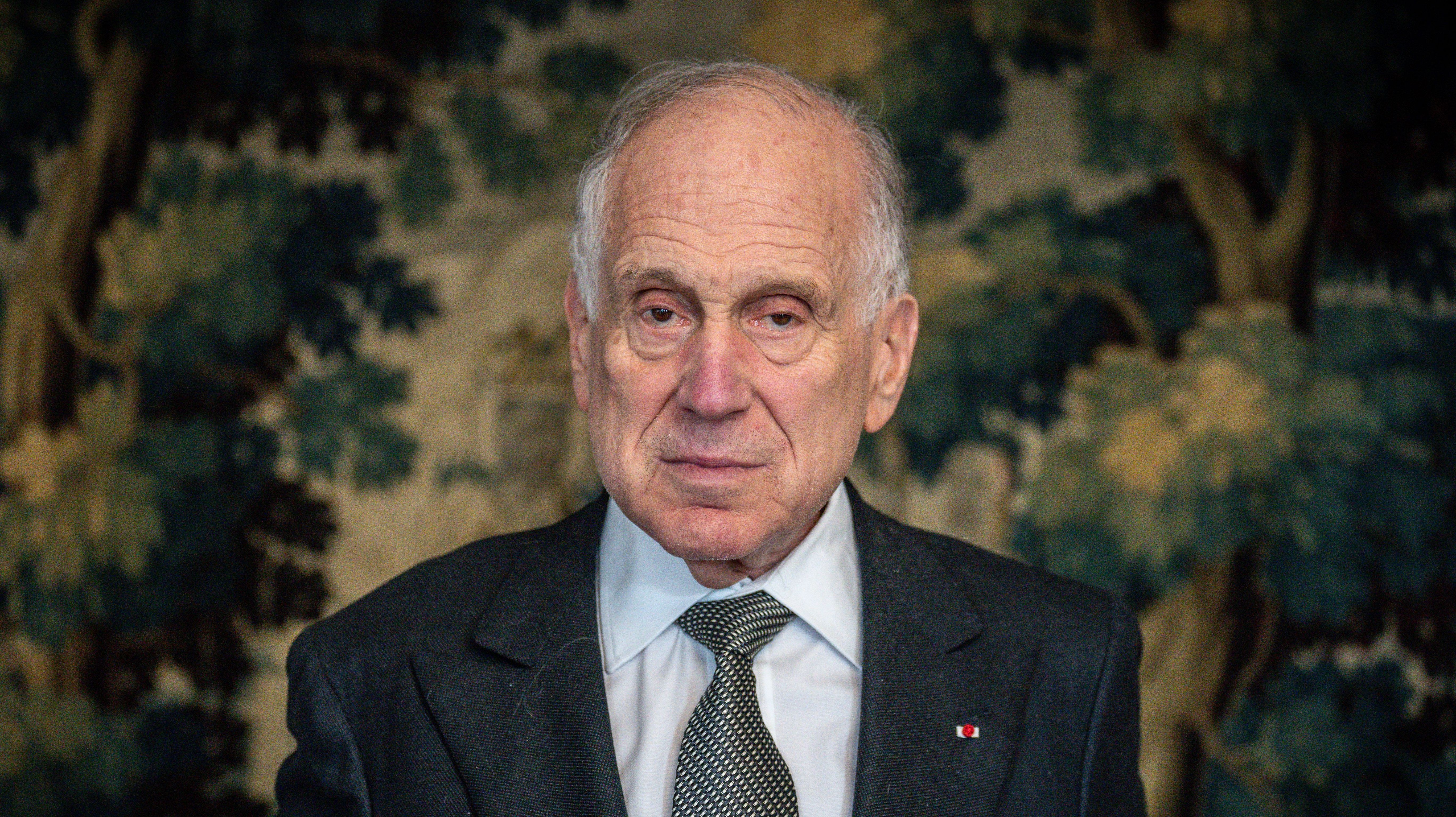 Ronald S Lauder