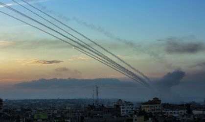 Rockets fired from Gaza in response to Israeli airstrikes