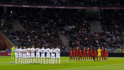 Partida entre Bélgica e Suécia foi suspensa no intervalo