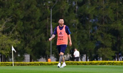 Messi em treino da Argentina