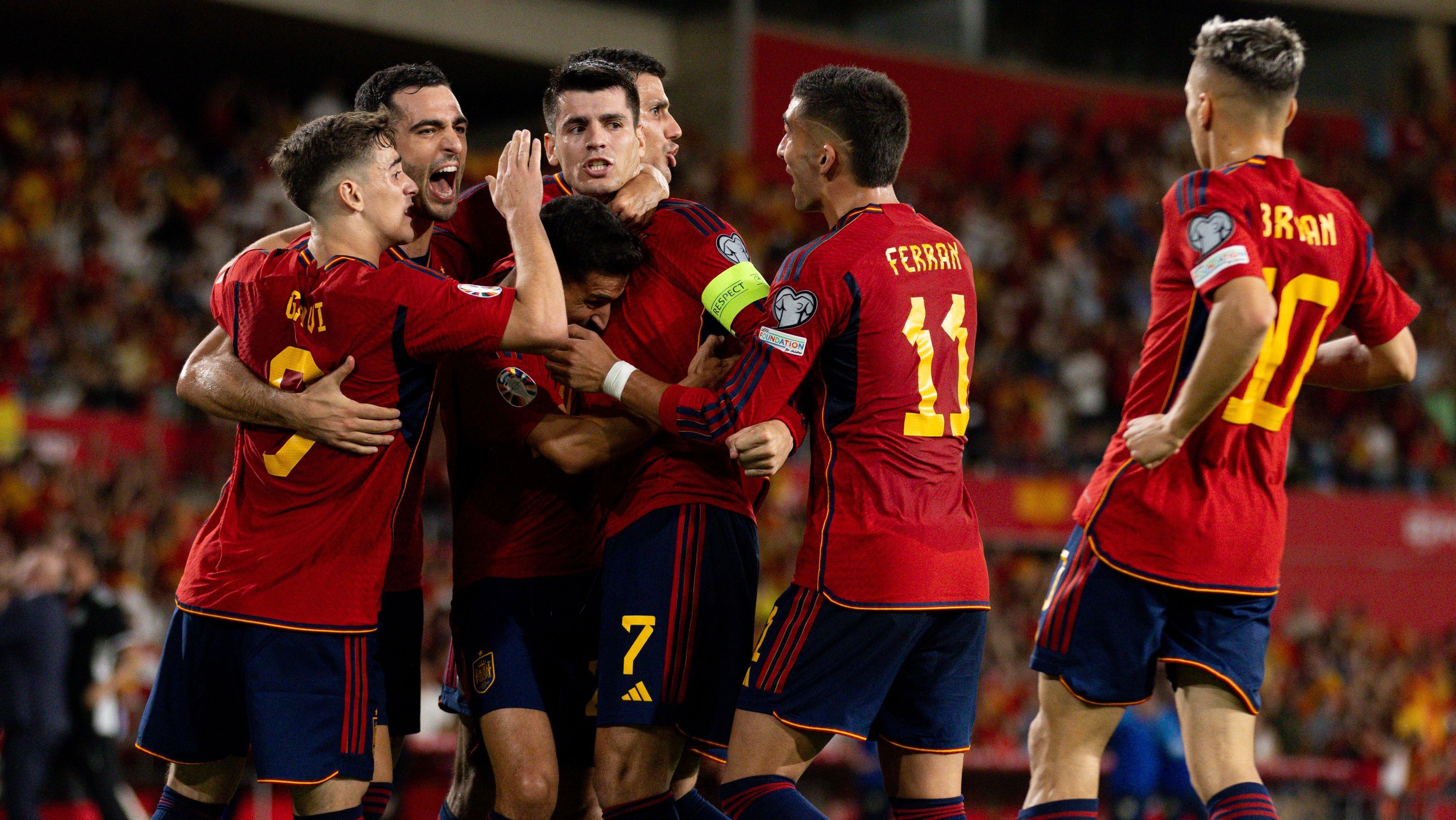 Espanha busca liderança do Grupo A