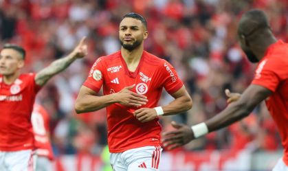 Inter derrotou o Grêmio por 3 a 2 no clássico Gre-Nal