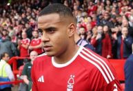 Nottingham Forest deve vender zagueiro Murillo após punição na Inglaterra