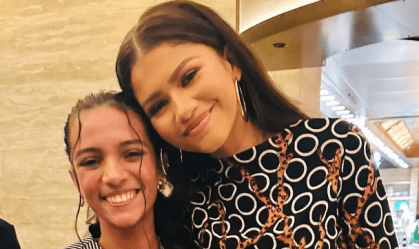 Rayssa Leal encontrou atriz Zendaya em evento