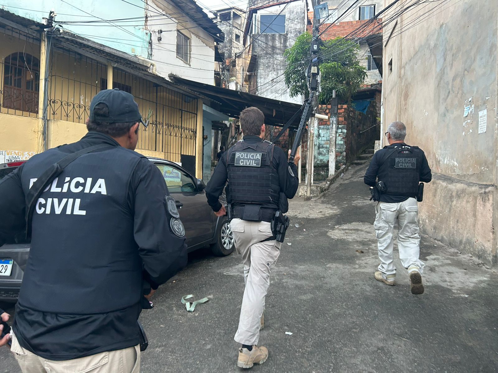 Operação da Polícia Civil foi realizada nesta terça-feira (17) em Salvador