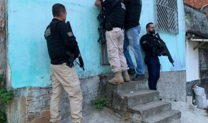 Operação policial prendeu 13 pessoas suspeitas de crimes na Bahia