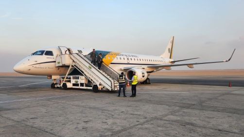 Avião VC-2, da Força Aérea Brasileira (FAB), leva suprimentos ao Egito para serem entregues à Faixa de Gaza