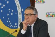 Análise: como Padilha tem driblado Lira para articular com o Congresso