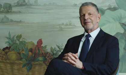 Fundador da Arezzo&Co, Anderson Birman lança biografia "A Cada Passo"