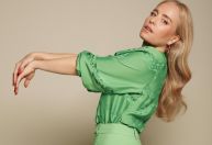 “Me sentindo mais confortável em mim”, diz Angélica sobre a chegada dos 50