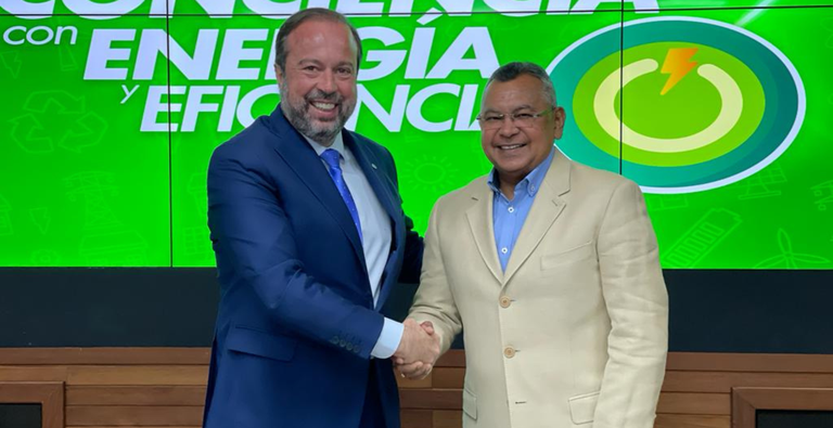 Ministro de Minas e Energia, Alexandre Silveira, se reuniu nesta segunda-feira (23/10) em Caracas, na Venezuela, com o ministro del Poder Popular para la Energia Elétrica, Nestor Luis Reverol Torres