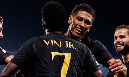 Vinicius Jr. marca, e Real Madrid vence Napoli de virada na Champions League