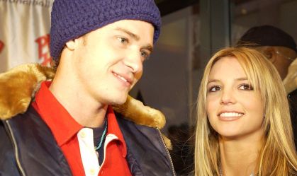 Justin Timberlake e Britney Spears durante o Super Bowl XXXVI