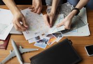 Quer economizar? Veja como se preparar financeiramente para viajar no final do ano