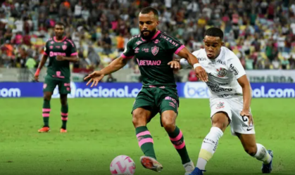 Fluminense solta nota de repúdio contra arbitragem em empate com Corinthians