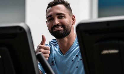 Gilberto é afastado no Cruzeiro e pode deixar o clube antes do fim do contrato