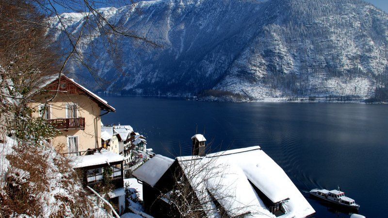 Imagem de destaque do post: Moradores de Hallstatt, na Áustria, querem limitar entrada de turistas
