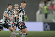 Hulk e Paulinho marcaram 66% dos gols do Atlético-MG na temporada