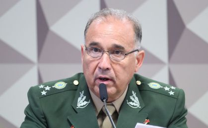O general Gustavo Henrique Dutra de Menezes durante depoimento à CPMI do 8 de janeiro