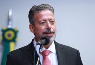 Lira fala em desmembramento da reforma tributária e promulgação rápida de trechos consensuais