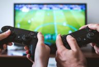 China anuncia regras para limitar gastos de jogadores e recompensas nos videogames