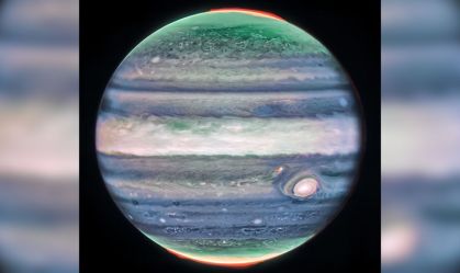 Telescópio Webb detecta característica nunca antes vista na atmosfera de Júpiter