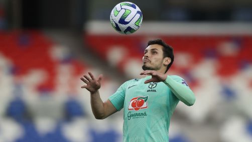Raphael Veiga em treino pela Seleção Brasileira