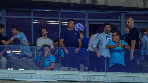 Ronaldo em camarote do Mineirão para ver Cruzeiro x Flamengo