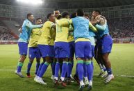 Elenco da Seleção Brasileira cobra CBF por gramados melhores, e logística pode mudar