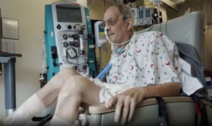 Um mês após transplante de coração de porco, médicos não veem sinais de rejeição