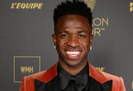 Vinicius Júnior vence o prêmio Sócrates no Bola de Ouro 2023