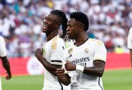 Com gols de Vinicius Jr. e Bellingham, Real Madrid aplica goleada contra o Osasuna