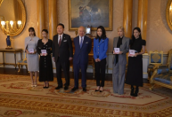 Blackpink recebe do rei Charles III honras da Ordem do Império Britânico; veja
