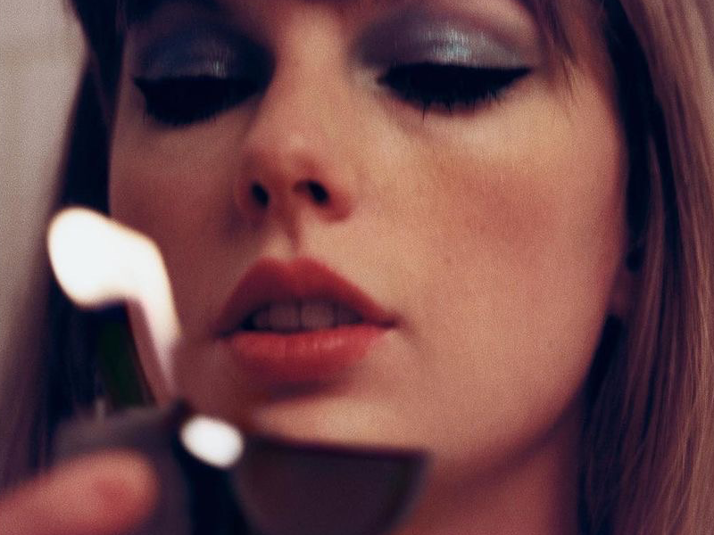 Midnights foi o último novo álbum lançado pela Taylor Swift /
