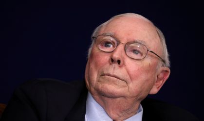 Charlie Munger, sócio de Buffett, morre aos 99 anos