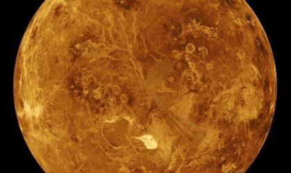 Vênus sai de Sagitário e inicia trânsito em Capricórnio; veja o que muda