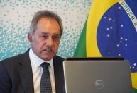 Scioli confirma permanência como embaixador da Argentina em Brasília no governo Milei