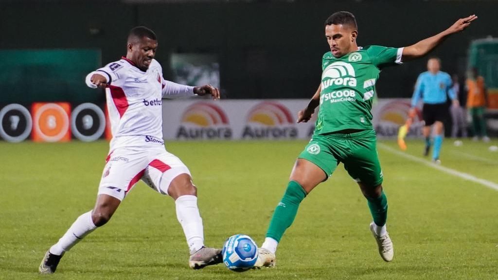Chapecoense e Ituano pelo primeiro turno da Série B
