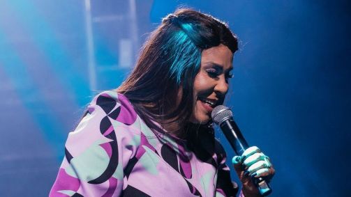 SIlvânia Aquino é vocalista da banda Calcinha Preta