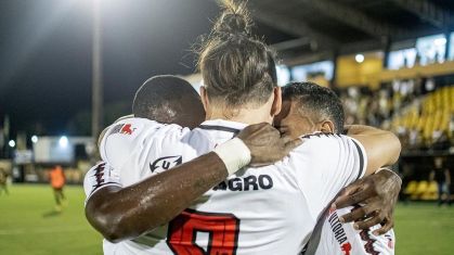 Vitória enfrenta o Sport pela Série B neste sábado (18)