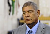 Milton Leite se apresenta para ser vice de Nunes e congestiona palanque do prefeito