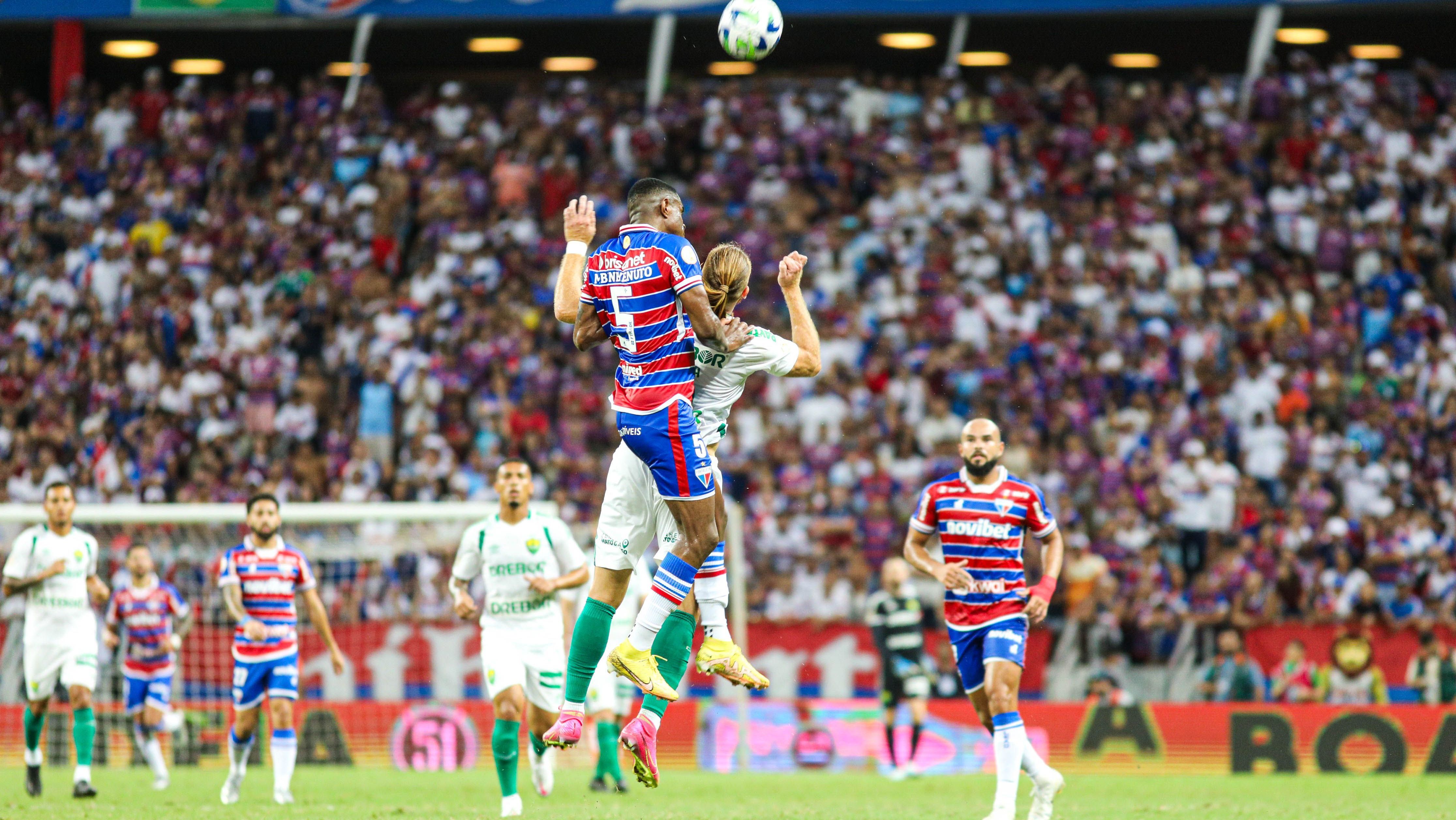 Bahia e Cuiabá em campo pelo primeiro turno do Brasileirão