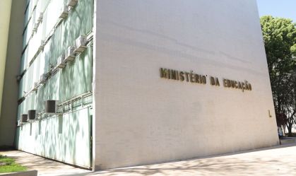 MEC abre guerra contra EaD sem causa determinada