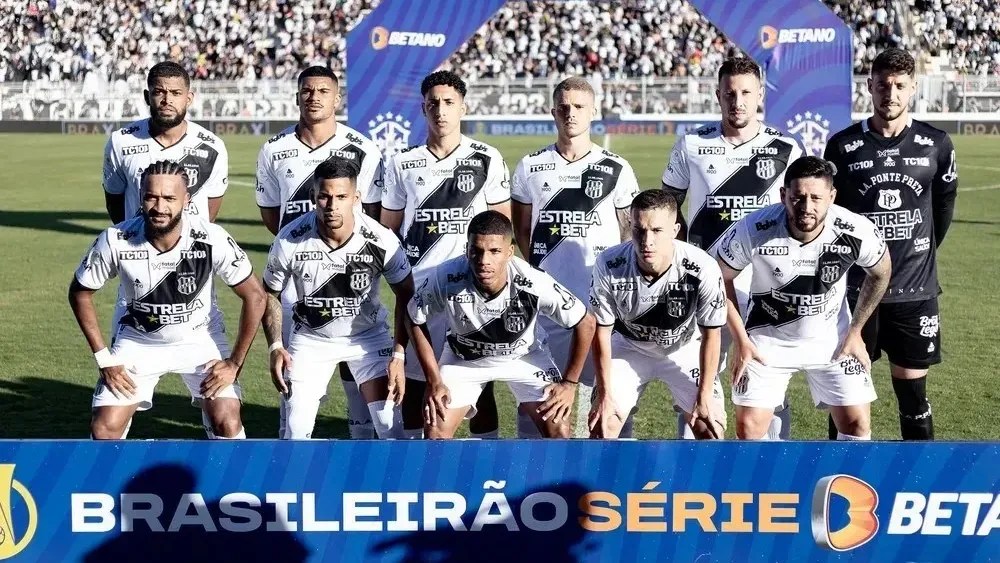Elenco da Ponte Preta durante a Série B