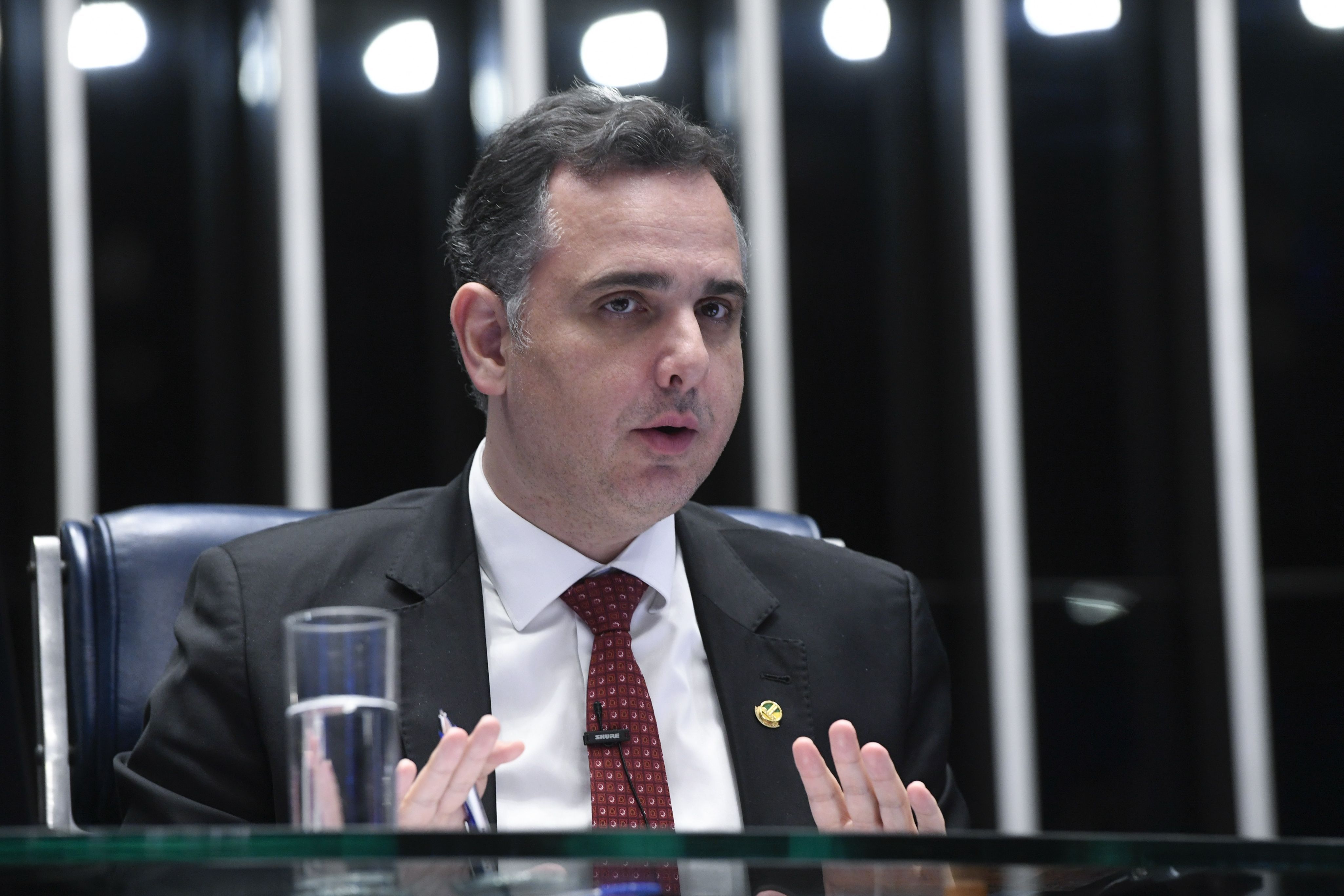O presidente do Senado, Rodrigo Pacheco (PSD-MG), durante sessão na Casa